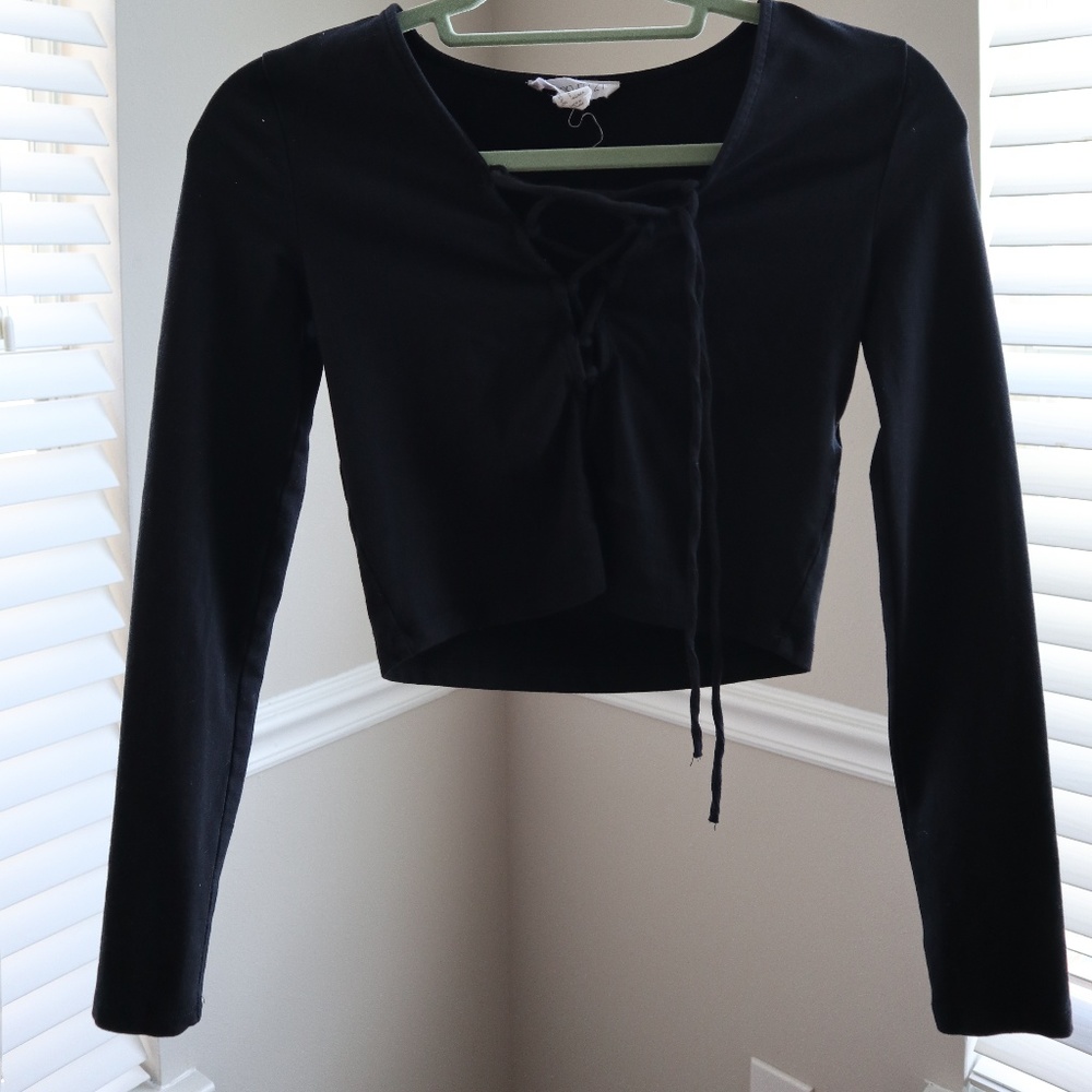 Black lace up crop top